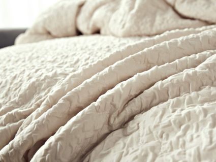 Покрывало Софи де Марко Надин (молоко) 160х220